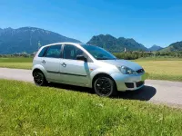 Gebraucht Ford Fiesta 69 PS (50 kW) 2007 Grau Kleinwagen