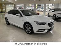 Gebraucht Opel Insignia Dynamic 174 PS (127 kW) 2017 Weiß Limousine