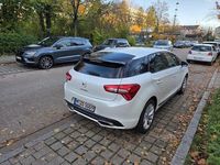 Gebraucht DS Automobiles DS5 Chic 156 PS (114 kW) 2013 Weiß Kleinwagen