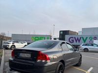 Second-hand Volvo S60 210 CP (154 kW) 2004 Gri Berlinǎ