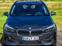 Gebraucht BMW 218 Advantage 140 PS (102 kW) 2020 Grau Kombi