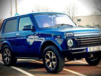 Gebraucht Lada niva 90 PS (66 kW) 2013 Blau SUV