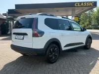 Neu Dacia Jogger Expression 110 PS (80 kW) 2026 Weiß Van / Kleinbus