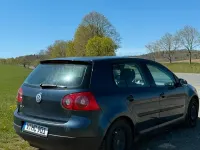 Gebraucht VW Golf V 75 PS (55 kW) 2005 Blau Kleinwagen