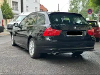 Gebraucht BMW 320 170 PS (125 kW) 2011 Schwarz Kombi