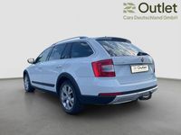 Gebraucht Skoda Octavia Scout 4x4 179 PS (131 kW) 2015 Moonweiss metallic Kombi