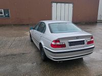 Gebraucht BMW 320 150 PS (110 kW) 1998 Silber Limousine