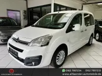 Gebraucht Citroën Berlingo SELECTION 99 PS (72 kW) 2016 Weiß Van / Kleinbus