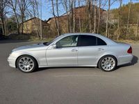 Second-hand Mercedes E220 170 CP (125 kW) 2007 Argintiu Berlinǎ