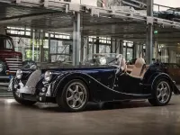 Gebraucht Morgan Plus 8 367 PS (269 kW) 2014 Porsche mitternachtsblau Cabrio