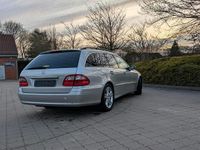 Gebraucht Mercedes E200 Avantgarde 163 PS (119 kW) 2004 Silber Kombi