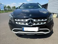 Gebraucht Mercedes GLA180 122 PS (89 kW) 2018 Schwarz SUV