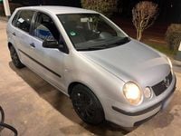 Gebraucht VW Polo 64 PS (47 kW) 2005 Silber Kleinwagen