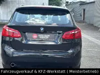 Gebraucht BMW 216 Active Tourer Advantage 116 PS (85 kW) 2016 Saphirschwarz Van / Kleinbus