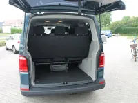 Gebraucht VW Caravelle 102 PS (75 kW) 2018 Grün Van