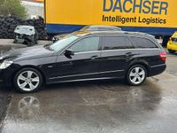 Usata Mercedes E300 231 CV (169 kW) 2011 Nero Station wagon
