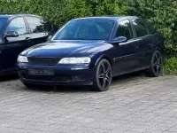 Gebraucht Opel Vectra 170 PS (125 kW) 1999 Blau Limousine