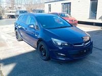 Gebraucht Opel Astra Energy 116 PS (85 kW) 2014 Blau Kombi