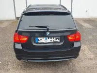 Gebraucht BMW 318 Exclusive 143 PS (105 kW) 2012 Schwarz Kombi