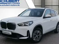 Gebraucht BMW iX1 Performance 150 kW (204 PS) 2025 Weiß SUV