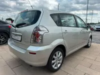 Gebraucht Toyota Corolla Verso Executive 129 PS (94 kW) 2005 Silber Van / Kleinbus