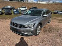 Gebraucht VW Passat Alltrack 200 PS (147 kW) 2022 Pyritsilber metallic Kombi