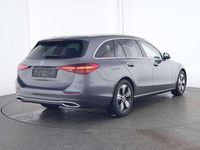Gebraucht Mercedes C180 170 PS (125 kW) 2024 Metalliclack selenitgrau Kombi