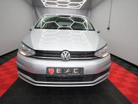 Gebraucht VW Touran Trendline 110 PS (80 kW) 2017 Silber Van / Kleinbus