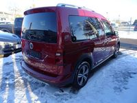 Gebraucht VW Caddy 150 PS (110 kW) 2017 Rot Van / Kleinbus