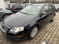 Gebraucht VW Passat Trendline 102 PS (75 kW) 2008 Deep black perleffekt Kombi