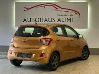 Gebraucht Hyundai i10 Edition 87 PS (63 kW) 2015 Gold Kleinwagen
