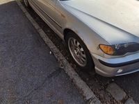 Gebraucht BMW 318 140 PS (102 kW) 2003 Grau Kombi