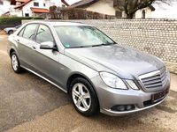 Gebraucht Mercedes E220 170 PS (125 kW) 2009 Silber Limousine