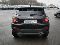 Neu Jeep Avenger Summit 101 PS (74 kW) 2025 Schwarz SUV