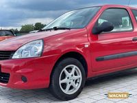 Gebraucht Renault Clio II Campus 58 PS (42 kW) 2011 Rot Kleinwagen