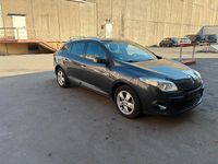 Gebraucht Renault Mégane III Dynamique 131 PS (96 kW) 2011 Grau Limousine