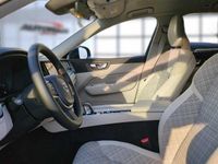 Gebraucht Volvo XC60 145 PS (106 kW) 2023 SUV