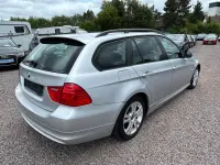 Gebraucht BMW 320 163 PS (119 kW) 2009 Silber Kombi