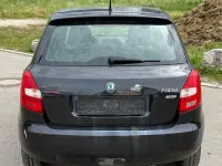 Używany Skoda Fabia 86 KM (63 kW) 2011 Czarny Sedan/Limuzyna
