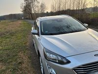 Gebraucht Ford Focus 120 PS (88 kW) 2019 Silber Kombi