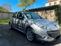 Gebraucht Peugeot 206+ 73 PS (53 kW) 2012 Silber Kleinwagen