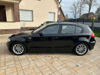 gebraucht BMW 116 i+5 türig+Klimaautomatik+SHZ+AHK+