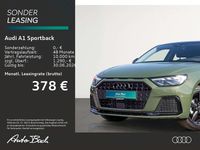 Neu Audi A1 Advanced Plus 95 PS (69 kW) 2026 Distriktgrün metallic mythossc SUV