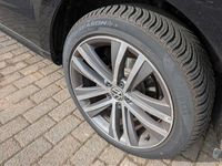 Usado VW Shuttle 200 HP (147 kW) 2012 Preto Monovolume