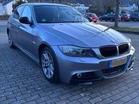 Gebraucht BMW 325 197 PS (144 kW) 2009 Grau Limousine