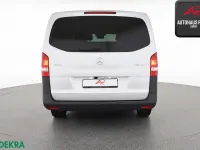 Gebraucht Mercedes Vito 163 PS (119 kW) 2022 Brillantsilber Van