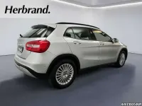 Gebraucht Mercedes GLA180 Business 122 PS (89 kW) 2019 Iridiumsilber metallic SUV
