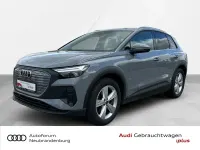 Second-hand Audi Q4 e-tron Ambiente 150 kW (204 CP) 2023 Gri SUV