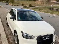 Używany Audi A1 Attraction 122 KM (89 kW) 2011 Biały Hatchback