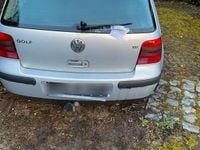 Gebraucht VW Golf IV 100 PS (73 kW) 2000 Silber Limousine